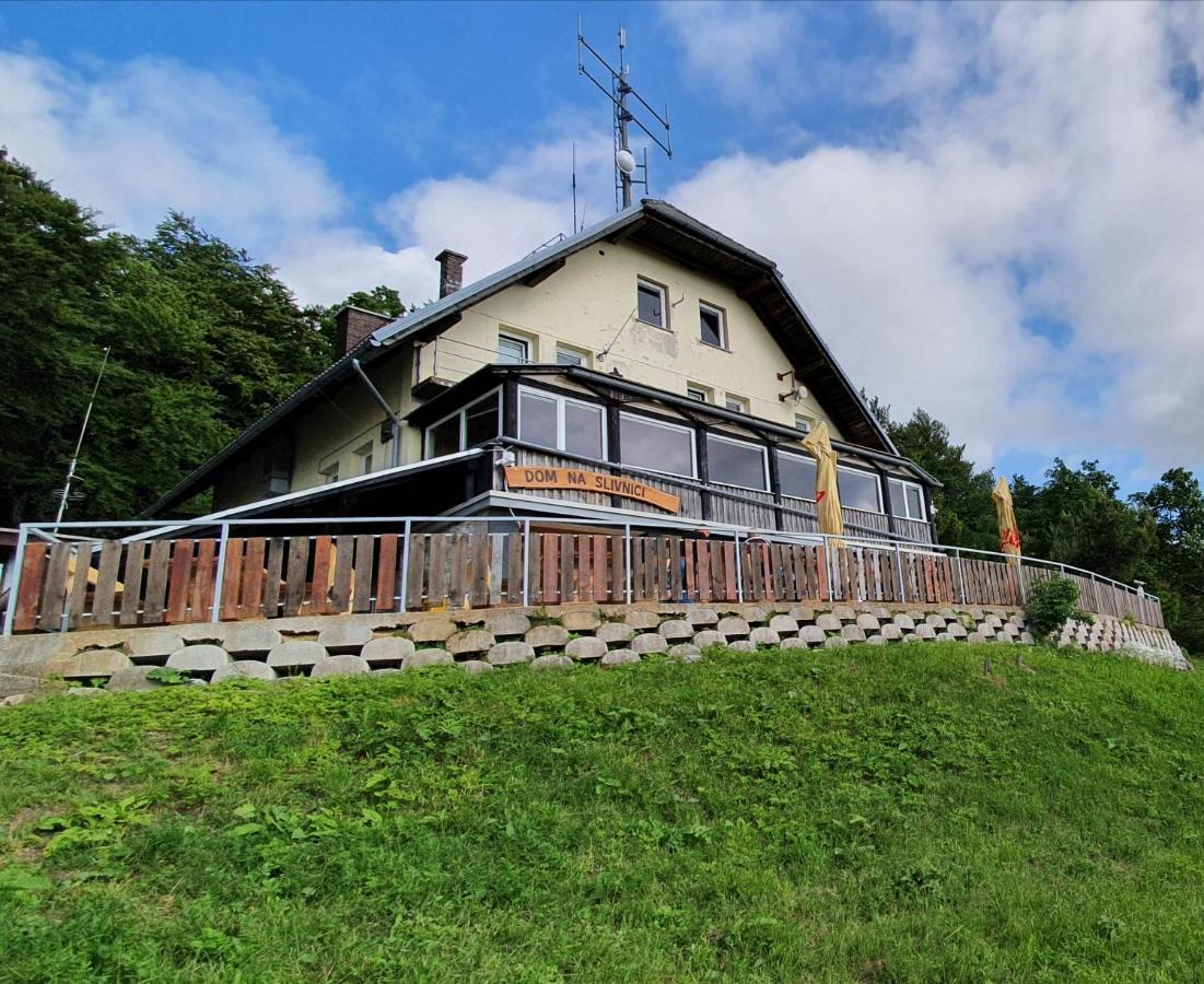 Bed and Breakfast Dom Na Slivnici Cerknica Exterior foto