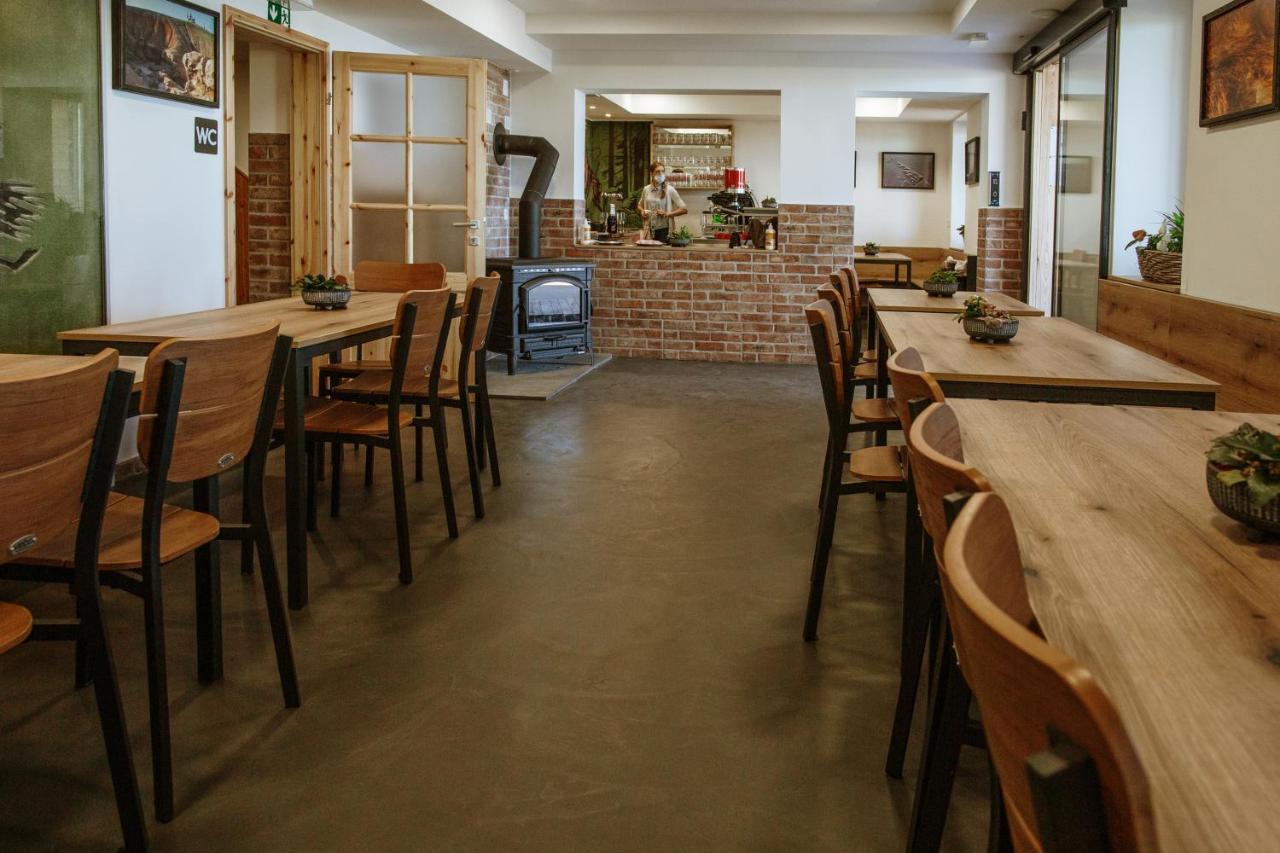 Bed and Breakfast Dom Na Slivnici Cerknica Exterior foto