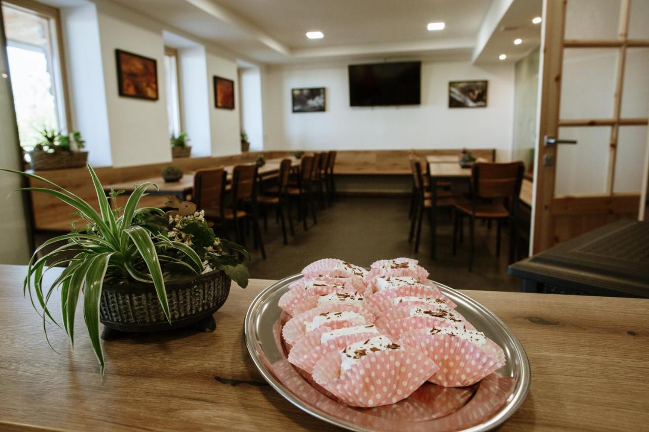 Bed and Breakfast Dom Na Slivnici Cerknica Exterior foto